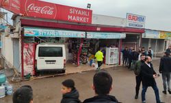 Diyarbakır’da minibüs markete daldı: 5 öğrenci yaralandı