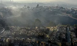 Şili'deki Yangın Faciası: Ölü Sayısı Artıyor, 300 Kişi Kayıp