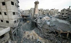 İşgalci Sionistler Gazze'de 447 Camiyi Yıktı