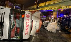Feci kaza! Tır otomobilin üzerine devrildi: 4 kişi ezilerek öldü