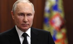 Putin Tekrar Rusya Devlet Başkanı Seçildi!