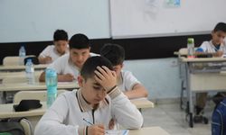 Diyarbakır'da öğrenciler bursluluk sınavında ter döktü
