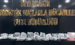 Diyarbakır’da kargo kolisi ile uyuşturucu sevkiyatı! 7 gözaltı