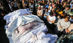 Siyonist israil Refah'ta katliam yaptı: Şehit ve yaralılar var