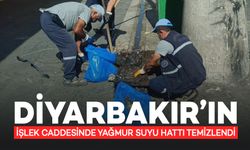 Diyarbakır’ın İşlek Caddesinde Yağmur Suyu Hattı Temizlendi