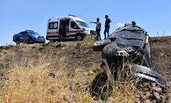 Şanlıurfa'da otomobil şarampole devrildi: 1 ölü, 3 yaralı