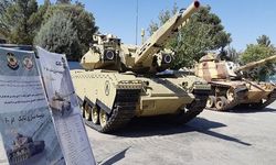 İran, Yerli Geliştirilen M60 Tankını Tanıttı