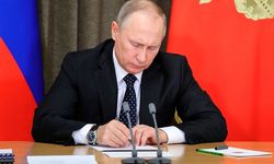 Putin imzaladı: Cinsiyet değişimine izin verilen ülke vatandaşlarının Rus çocuklarını evlat edinmesi yasaklandı