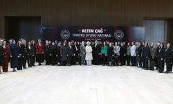 Diyarbakir’da Sevcan Zorluoğlu, “Altın Çağ” Tiyatro Etkinliğine Katıldı