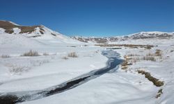 Şırnak’ta Buz Tutan Dere Yatakları Dron İle Görüntülendi