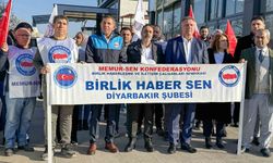 PTT çalışanlarının öldürülmesi Diyarbakır'da protesto edildi