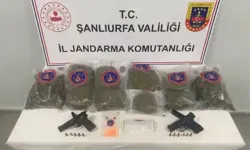 Yolcu otobüsünde 14 kilogram esrar ele geçirildi: 2 gözaltı