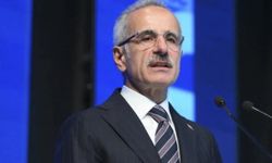 Bakan Uraloğlu: 2026’da 5G’yi Ülke Genelinde Kullanıma Sunmayı Planlıyoruz