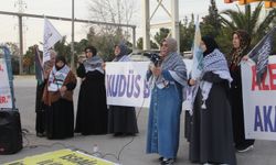 ABD Konsolosluğu Önünde Eğitimci Kadınlardan İşgal Rejimi Protestosu