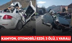 Kamyonun çarptığı otomobil hurdaya döndü; 3 ölü, 1 yaralı