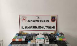 Gaziantep'te 2 Milyon TL Değerinde Kaçak Telefon Ve Saat Ele Geçirildi