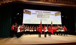 Öğrenciler İstiklal Marşını En Güzel Okumak İçin Yarıştı