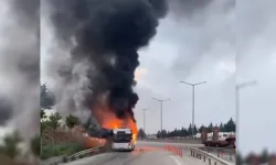 Seyir Halindeki Halk Otobüsü Alev Aldı!