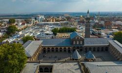 Tarihle bütünleşmiş bir şehir: Diyarbakır (Amed)