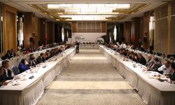 Diyarbakır'da "Türkiye Sohbetleri" toplantısında önemli mesajlar verildi