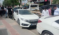 İki Otomobilin Çarpıştı: 4 Araçta Maddi Hasar Oluştu