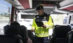 Otobüslerde Sivil Denetim: Jandarma Yolcu Gibi Binip Denetliyor
