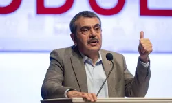 Bakan Tekin, Kitap Okuma Yarışması Ödül Törenine Katıldı