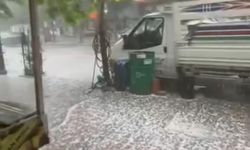 Dolu Yağışı Kenti Beyaza Bürüdü