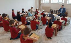 Öğrenciler Örgün ve Hafızlık Eğitimiyle Yetişiyor