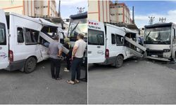 Batman’da minibüs ile midibüs çarpıştı: 7 yaralı