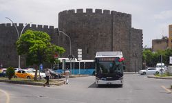 Diyarbakır Büyükşehir Belediyesi filoya 49 yeni otobüs ekledi