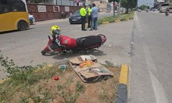 Otomobil İle Çarpışan Motosikletin Sürücüsü Yaralandı