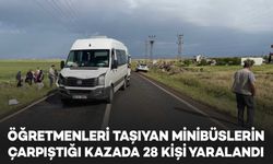 Öğretmenleri taşıyan iki minibüs çarpıştı: 28 yaralı