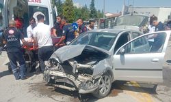 Malatya'da 2 otomobil çarpıştı: 4 yaralı