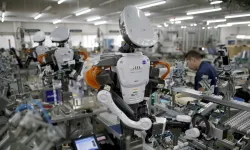 Uzmanlar Uyardı: Robotlar 20 Yıl İçinde Tüm Meslekleri Ele Geçirebilir