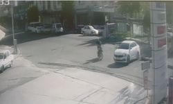 Siverek’te Hatalı Dönüş Kazaya Yol Açtı: Motosiklet Sürücüsü Yaralandı