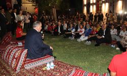 Bakan Osman Aşkın Bak, Diyarbakır’da ‘gençlik buluşması’ programına katıldı