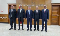 Bakan Osman Aşkın Bak, Diyarbakır’da ziyaretlerde bulundu