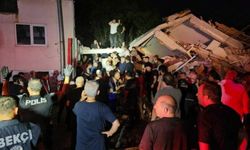Balıkesir depreminde enkaz altında kalan 1 kişi daha kurtarıldı