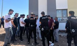 Diyarbakır’da 3 aydır maaşlarını alamayan inşaat işçileri eylem yaptı
