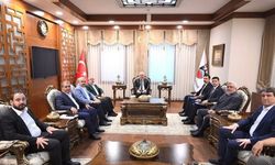 Bölge ve Diyarbakır ilçelerinde yaşanan elektrik kesintileri için kritik zirve