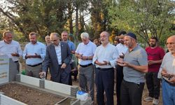 Mehmet Yavuz, vefatının yıldönümünde kabri başında anıldı