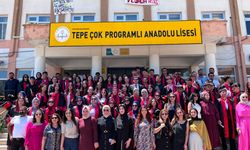 Tepe’de Mezuniyet Gururu, Bahar Şenliği Coşkusu Bir Arada Yaşandı