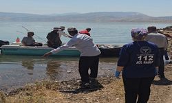 Bahçede Aniden Rahatsızlanan Hasta Tekneyle Ambulansa Yetiştirildi
