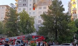 Diyarbakır'da Apartmanda Yangın Paniği