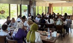 Tepe Mahalleli İş İnsanından Öğrencilere Anlamlı Jest