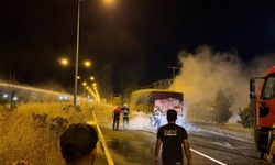 Seyir Halindeki Un Yüklü Tır Alevlere Teslim Oldu