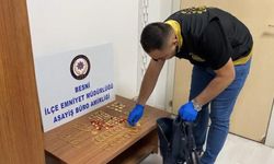 65 Yaşındaki Kadın Bulduğu 6,5 Milyon Liralık Altın Çantasını Polise Teslim Etti