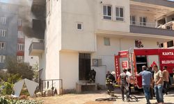 Balkonda Can Pazarı! Yangında Mahsur Kalan İşçileri İtfaiye Kurtardı