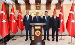 Gençlik ve Spor Bakanı Osman Aşkın Bak'tan Batman Ziyareti